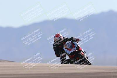 media/Nov-06-2023-Moto Forza (Mon) [[ce023d0744]]/2-Advanced Group/Session 4 (Turn 9)/